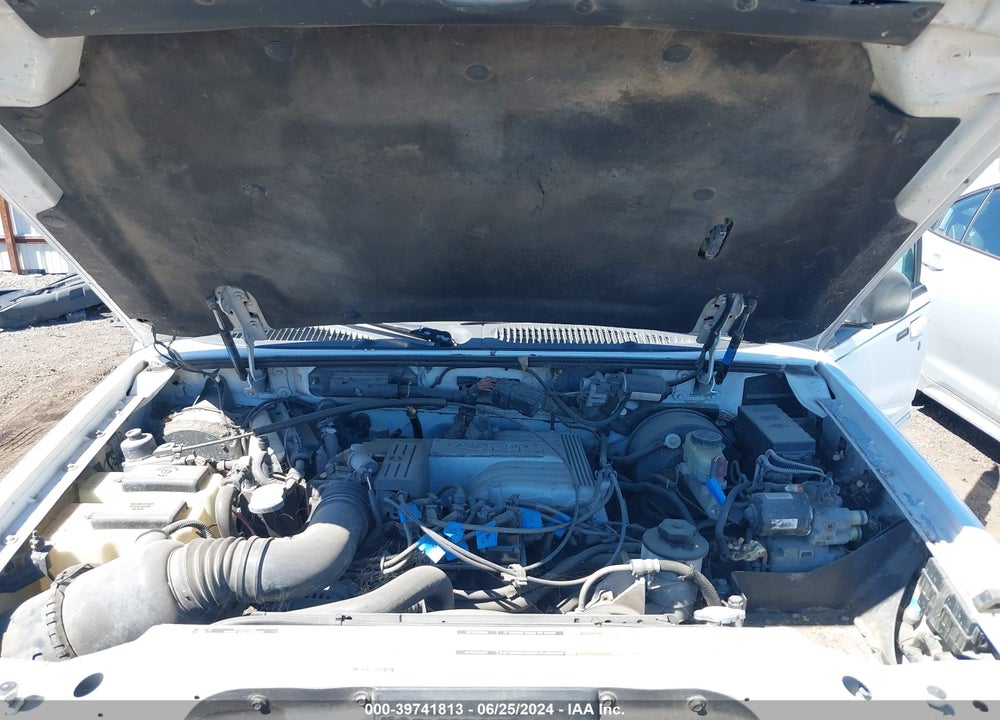 1996 FORD EXPLORER VIN: 1FMDU35P1TZA99338