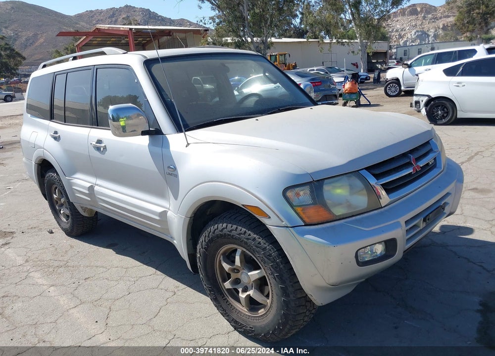 2001 MITSUBISHI MONTERO LIMITED VIN: JA4MW51R31J012255