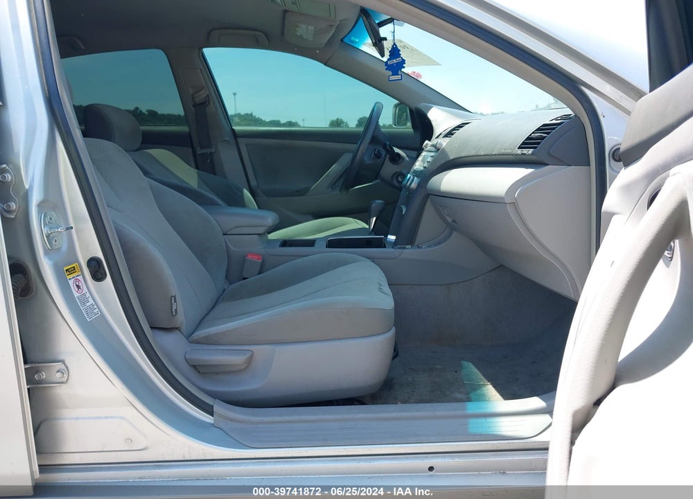 2007 TOYOTA CAMRY LE VIN: 4T1BE46K07U092851