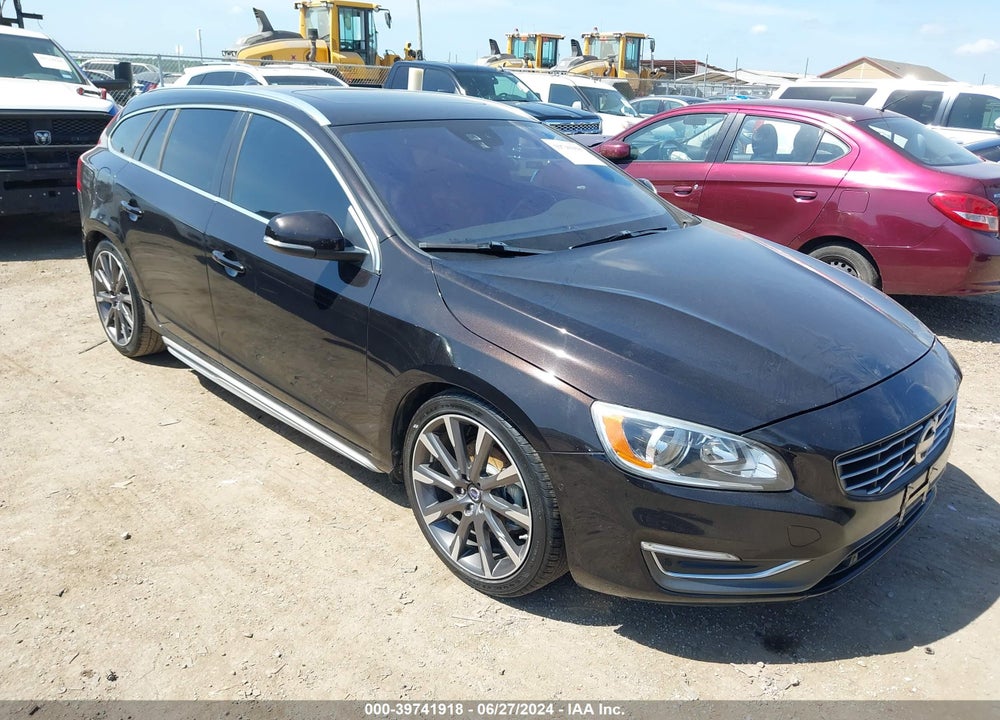 2015 VOLVO V60 T5 PREMIER VIN: YV140MEB9F1186721