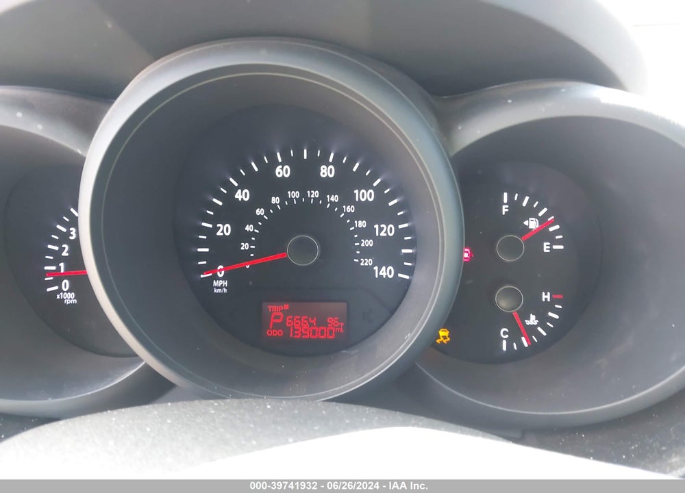 2012 KIA SOUL VIN: KNDJT2A55C7442155
