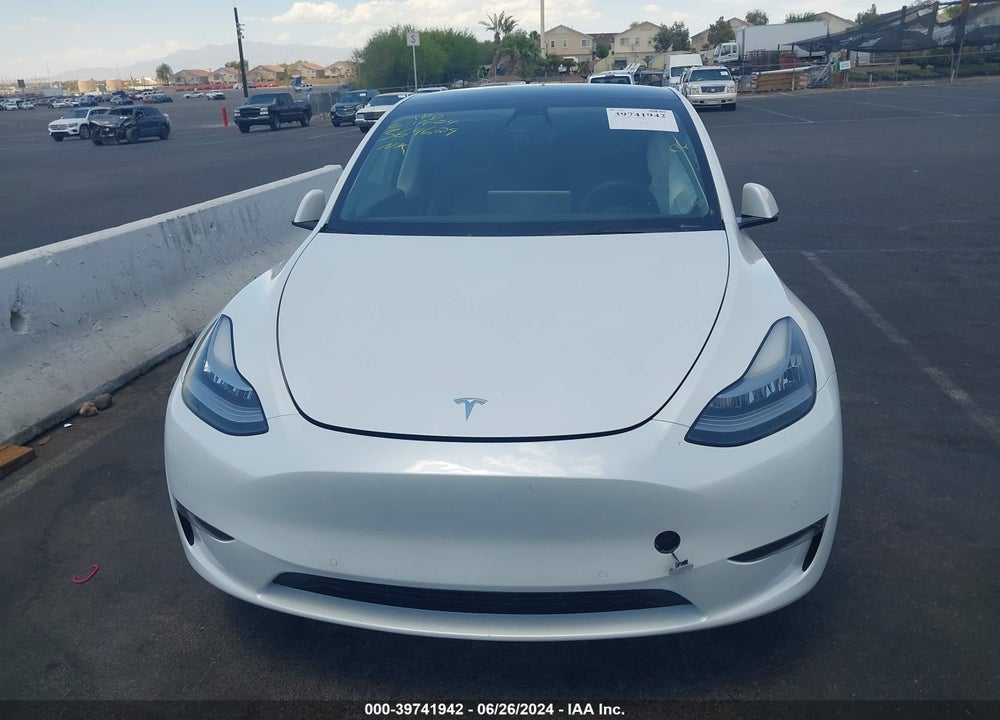 2021 TESLA MODEL Y LONG RANGE DUAL MOTOR ALL-WHEEL DRIVE VIN: 5YJYGDEEXMF186521