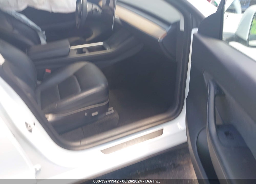 2021 TESLA MODEL Y LONG RANGE DUAL MOTOR ALL-WHEEL DRIVE VIN: 5YJYGDEEXMF186521