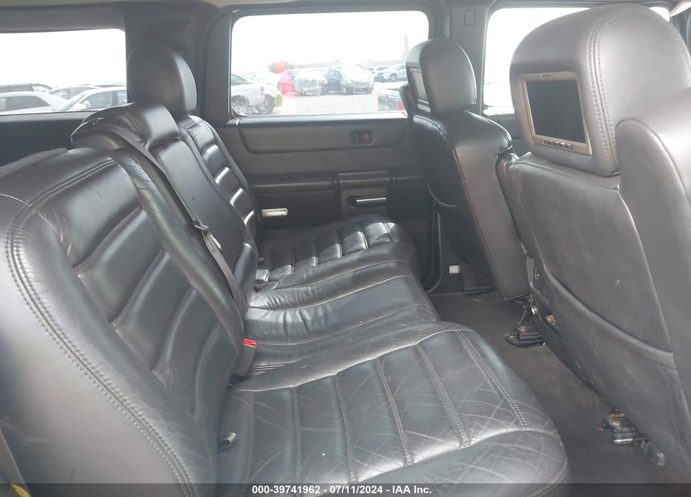 2005 HUMMER H2 SUV VIN: 5GRGN23U05H120611