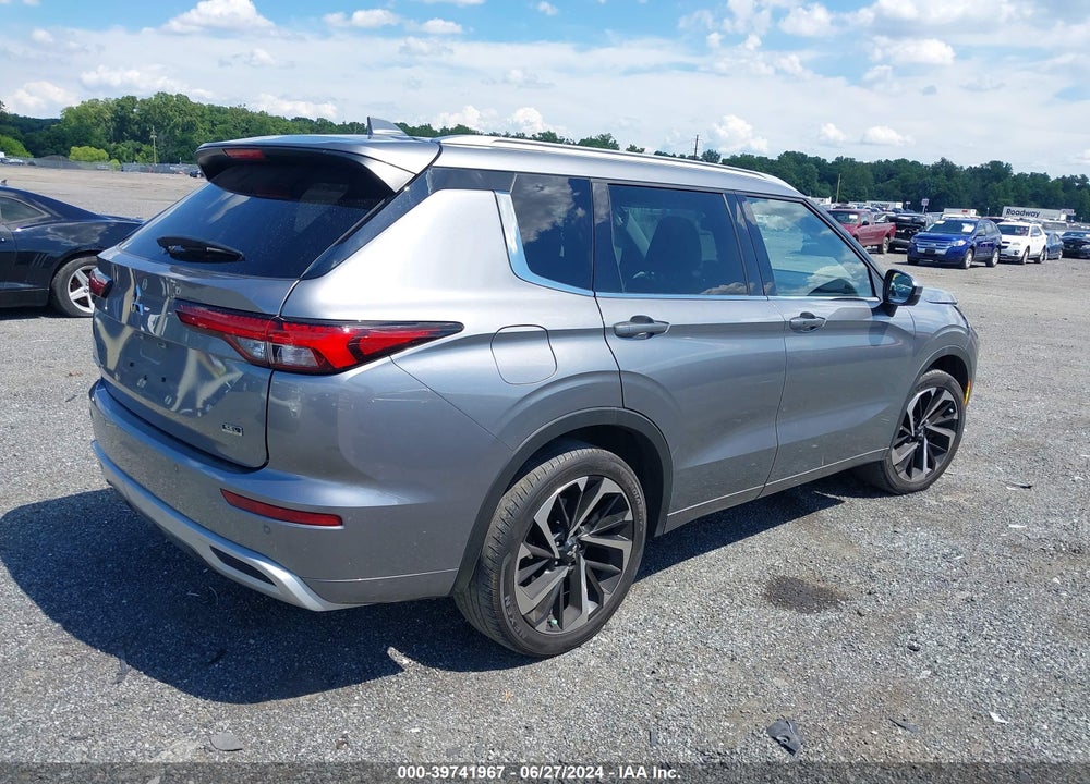 2022 MITSUBISHI OUTLANDER SEL SPECIAL EDITION 2WD VIN: JA4J3VA81NZ062100