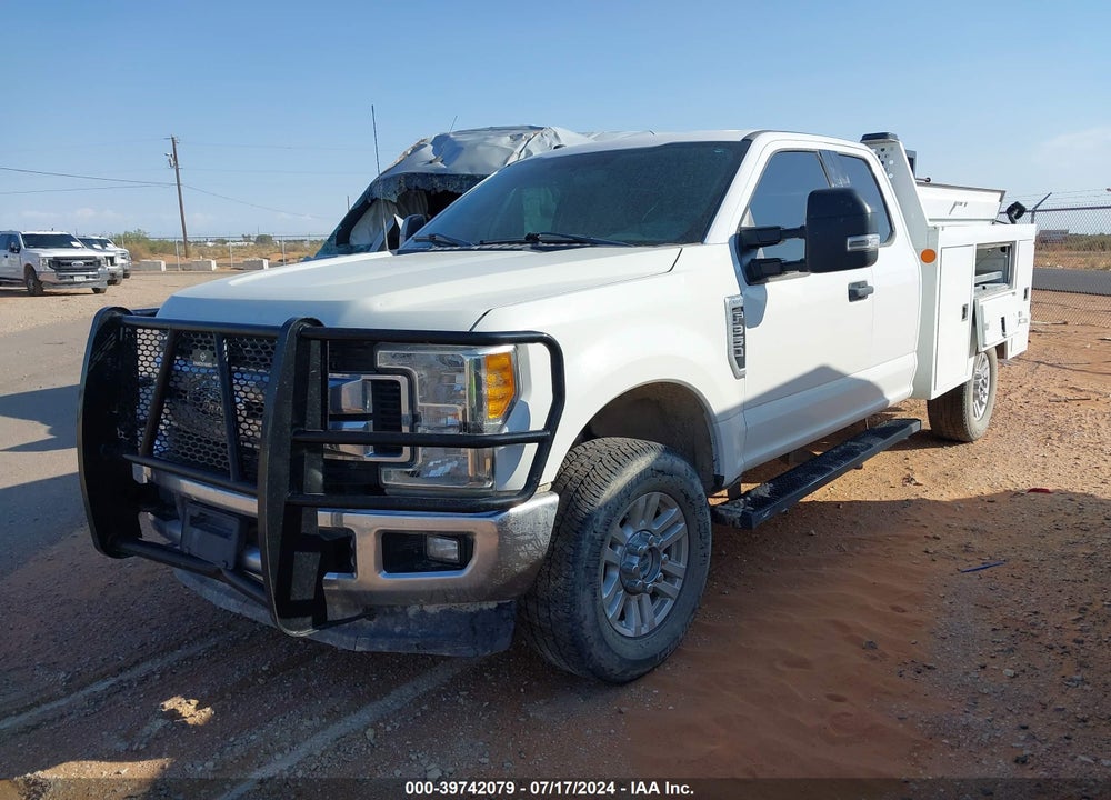 2019 FORD F-350 XLT VIN: 1FD7X3B65KEF58988