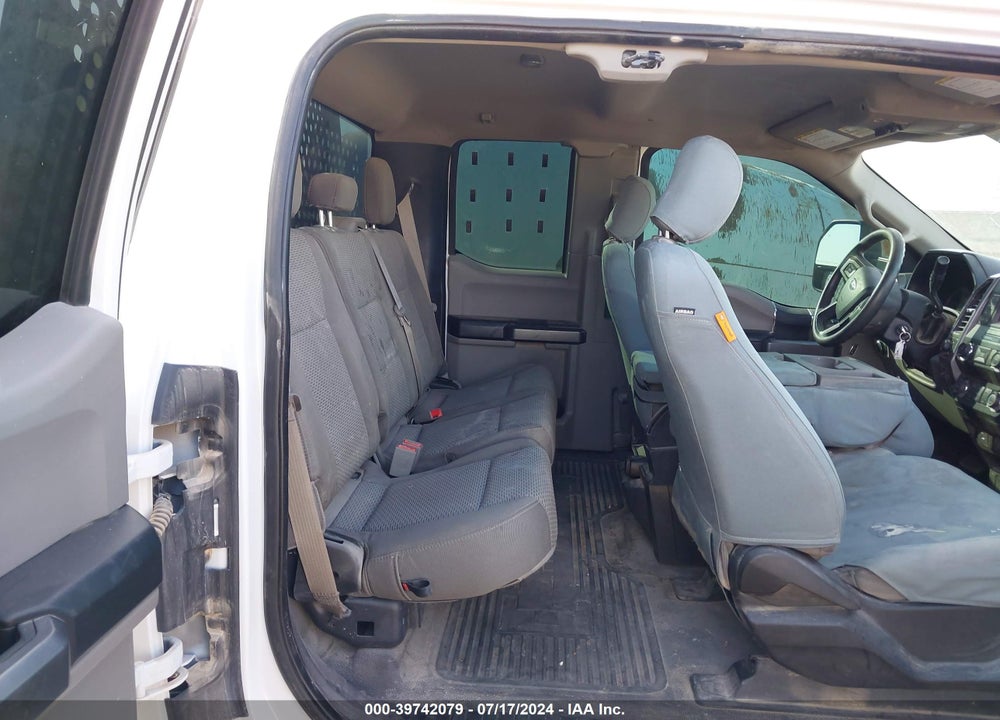 2019 FORD F-350 XLT VIN: 1FD7X3B65KEF58988