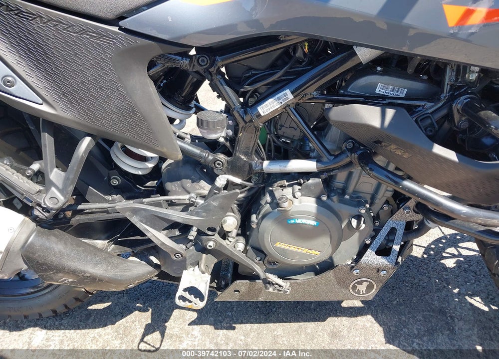 2022 KTM 390 ADVENTURE VIN: MD2JGJ406NC243103