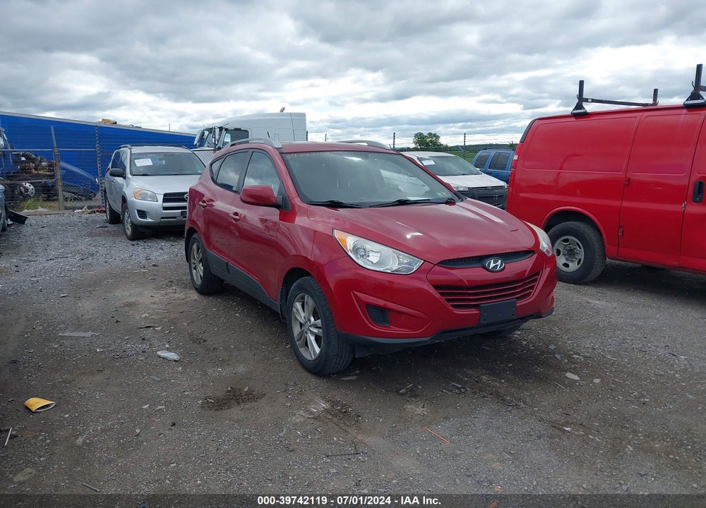 2011 HYUNDAI TUCSON GLS VIN: KM8JUCAC0BU240286