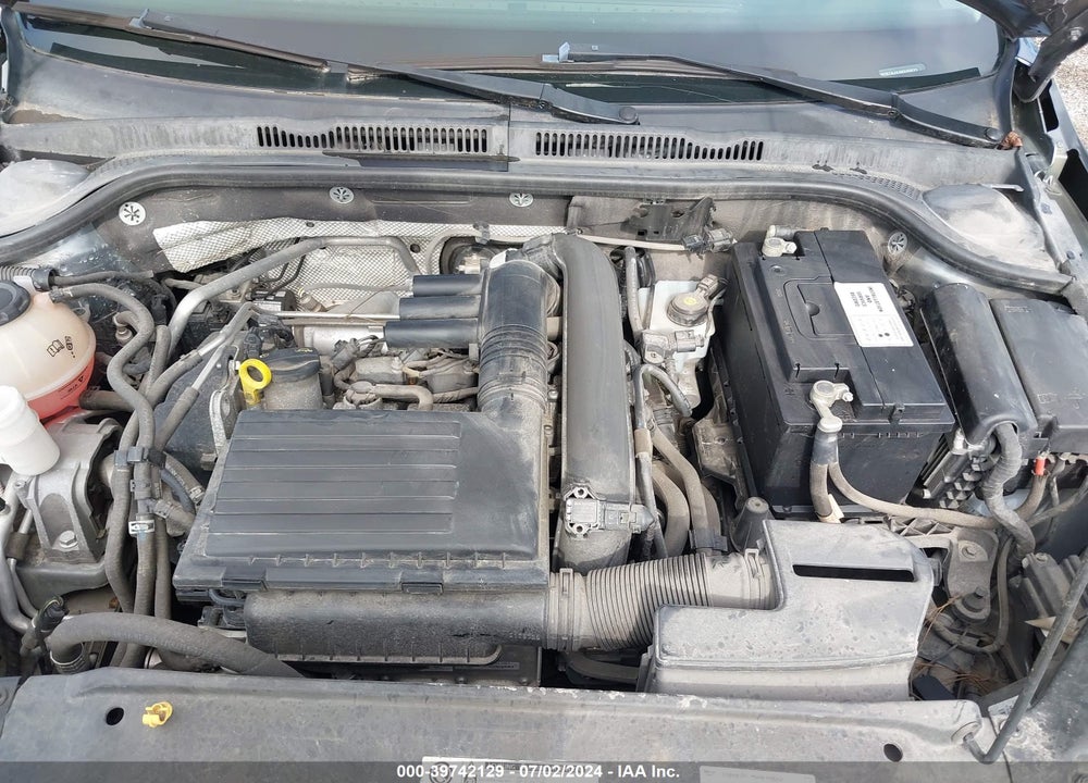 2018 VOLKSWAGEN JETTA 1.4T S VIN: 3VW2B7AJ4JM240571