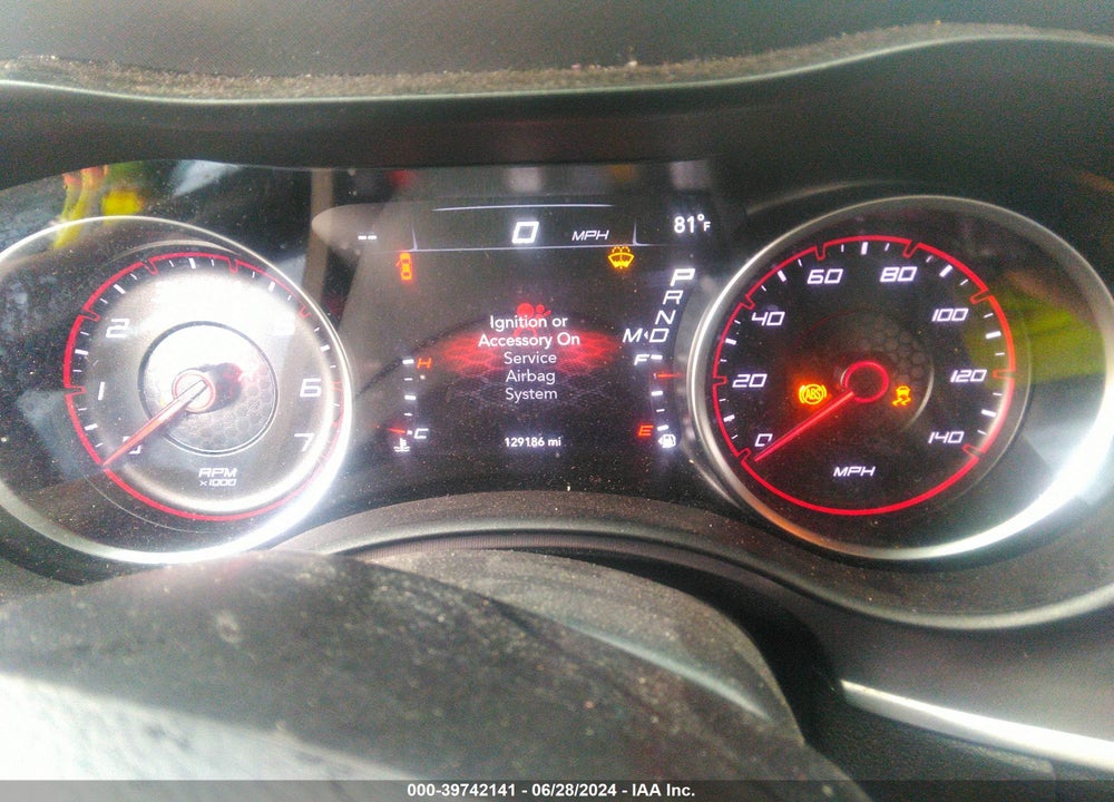 2019 DODGE CHARGER SXT RWD VIN: 2C3CDXBG3KH755005