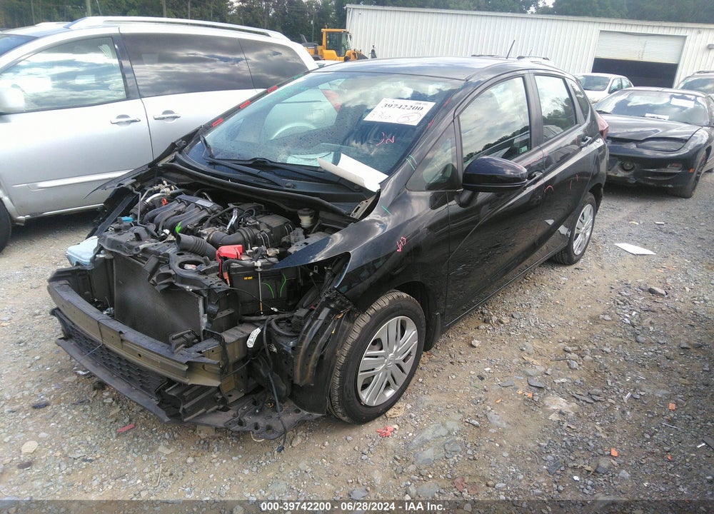 2019 HONDA FIT LX VIN: 3HGGK5H48KM732018