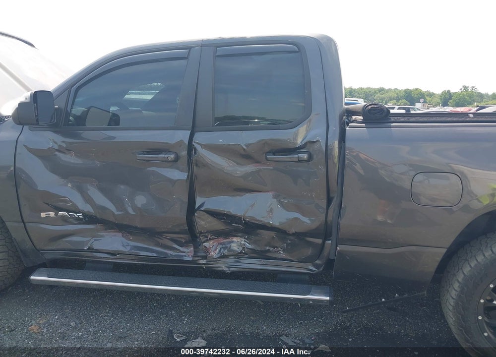 2019 RAM 1500 BIG HORN/LONE STAR QUAD CAB 4X4 6'4 BOX VIN: 1C6SRFBT8KN575226