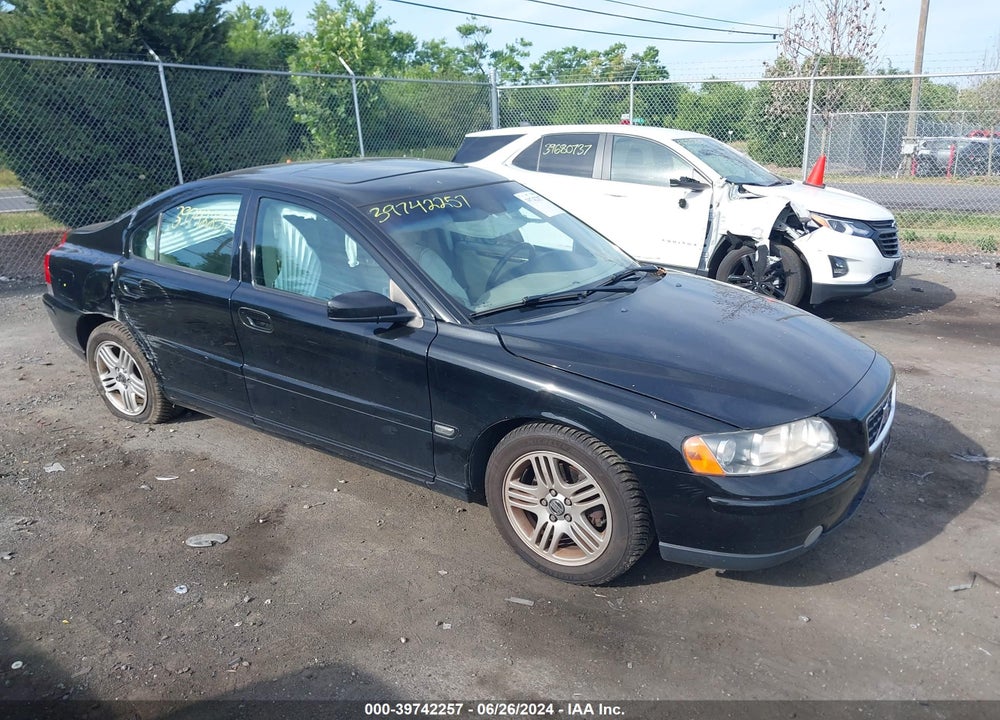 2006 VOLVO S60 2.5T VIN: YV1RS592262556305