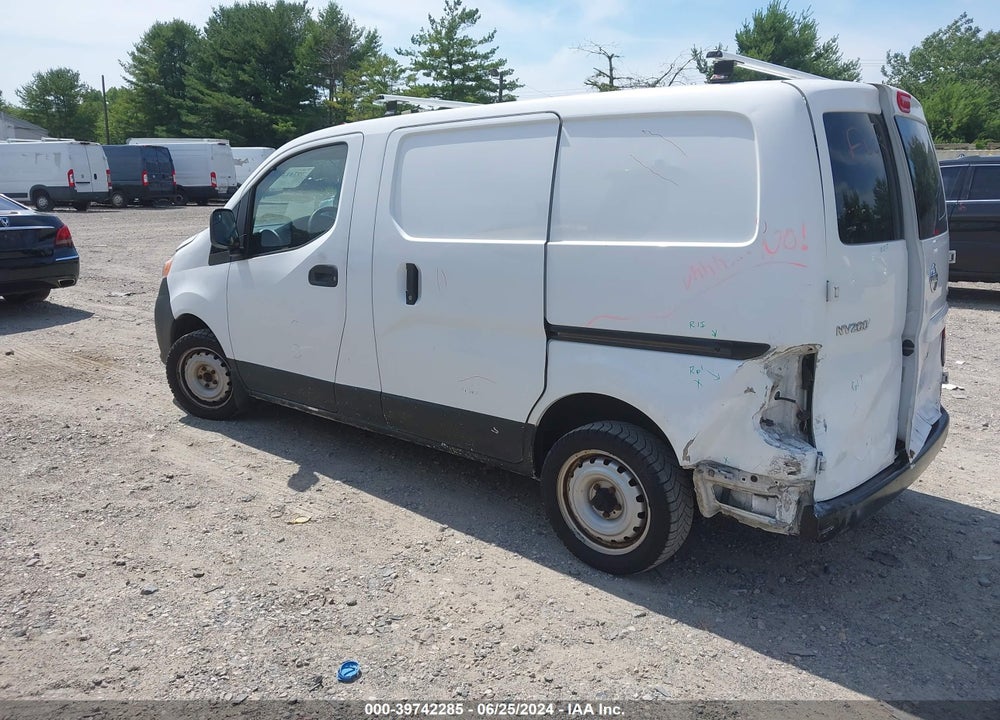 2015 NISSAN NV200 SV VIN: 3N6CM0KN5FK715137