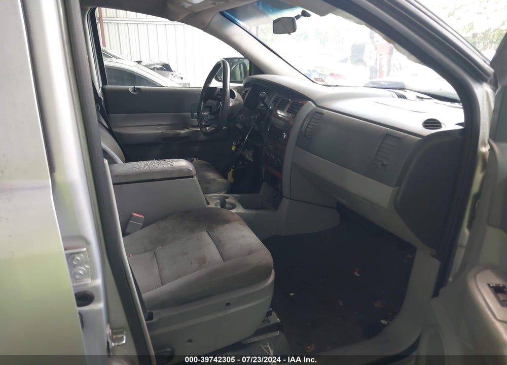 2008 DODGE DURANGO SLT VIN: 1D8HB48N98F149652