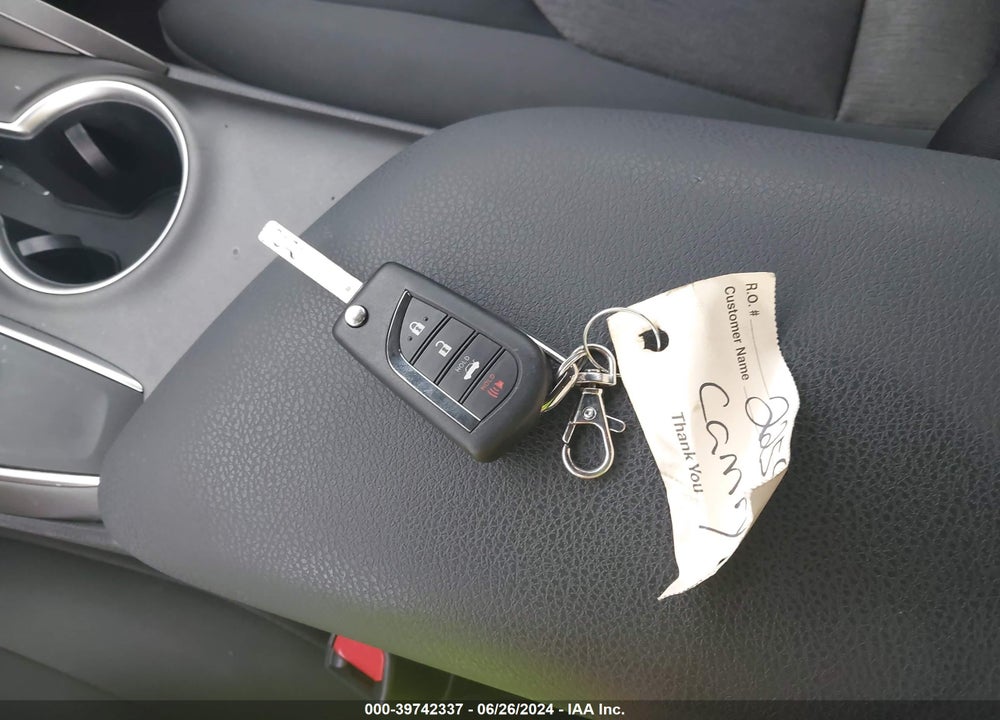 2024 TOYOTA CAMRY LE VIN: 4T1C11AK8RU867017