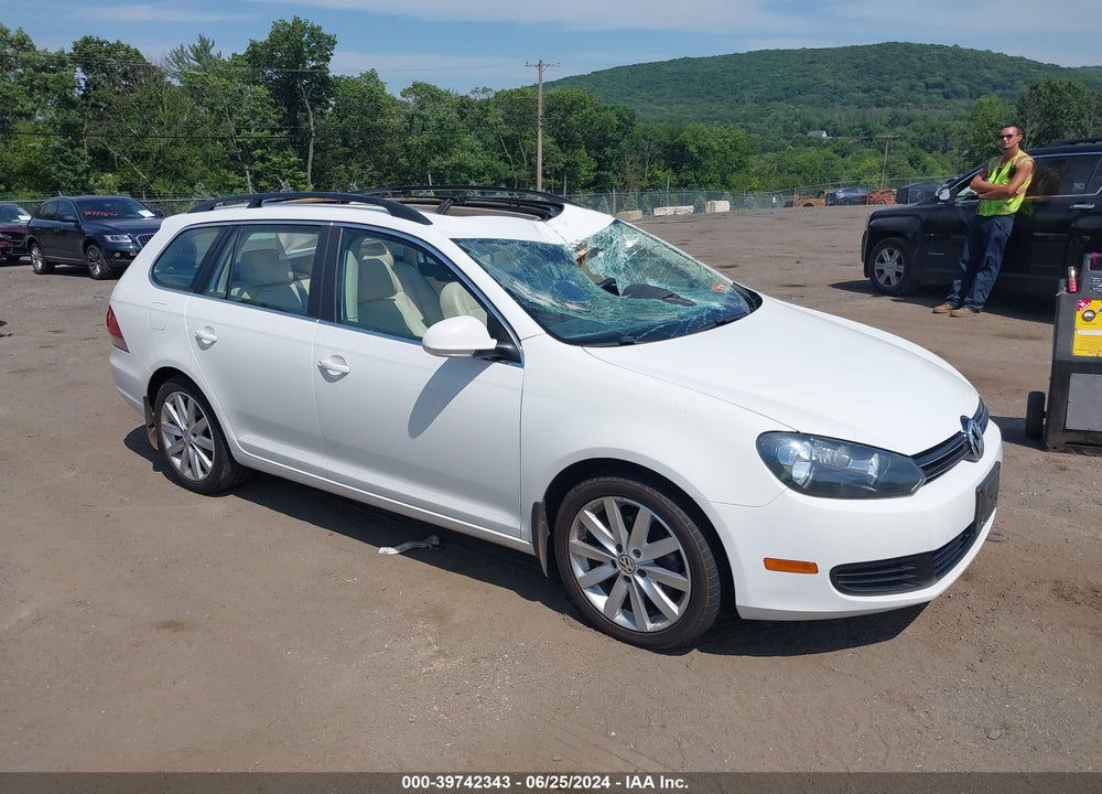 2013 VOLKSWAGEN JETTA SPORTWAGEN 2.5L SE VIN: 3VWPP7AJ3DM668143