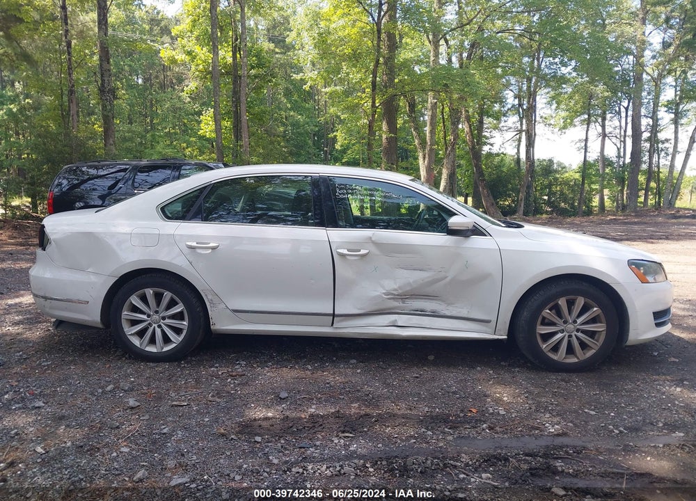 2013 VOLKSWAGEN PASSAT 2.5L SEL VIN: 1VWCP7A38DC013719