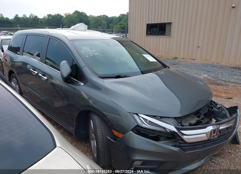 2018 HONDA ODYSSEY EX-L VIN: 5FNRL6H78JB031566