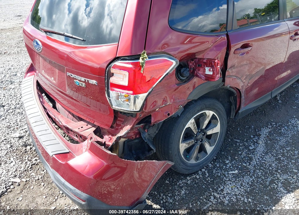 2018 SUBARU FORESTER 2.5I PREMIUM VIN: JF2SJADC7JH451544