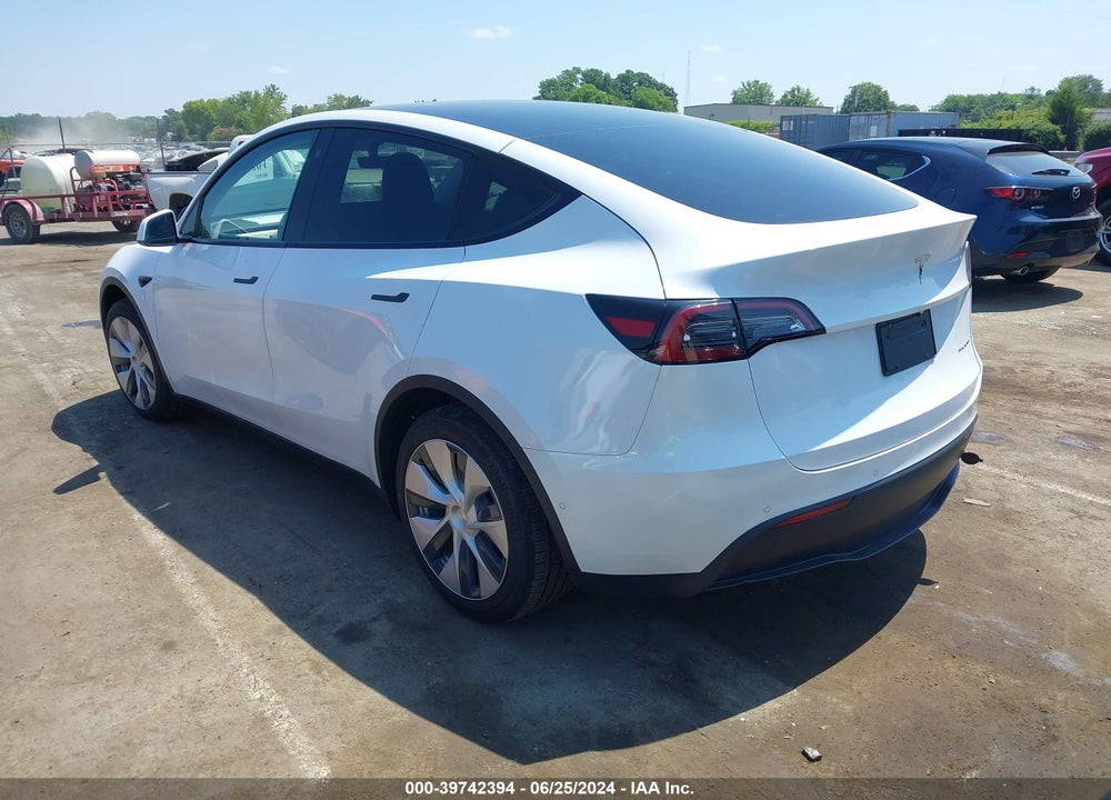 2021 TESLA MODEL Y LONG RANGE DUAL MOTOR ALL-WHEEL DRIVE VIN: 5YJYGDEE3MF157068