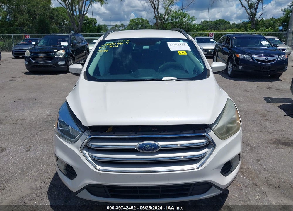 2018 FORD ESCAPE SEL VIN: 1FMCU0HD9JUB20619