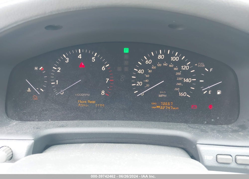 2004 LEXUS LS 430 VIN: JTHBN36F440165061