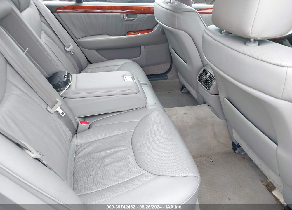 2004 LEXUS LS 430 VIN: JTHBN36F440165061