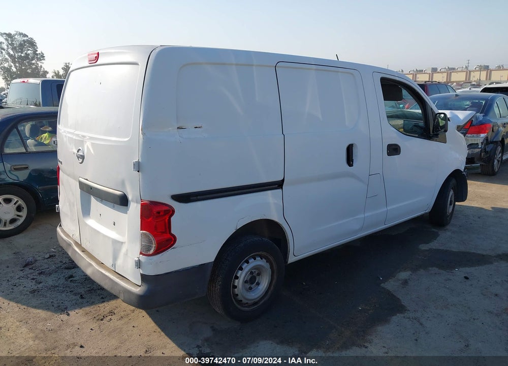 2015 NISSAN NV200 S VIN: 3N6CM0KN9FK701533