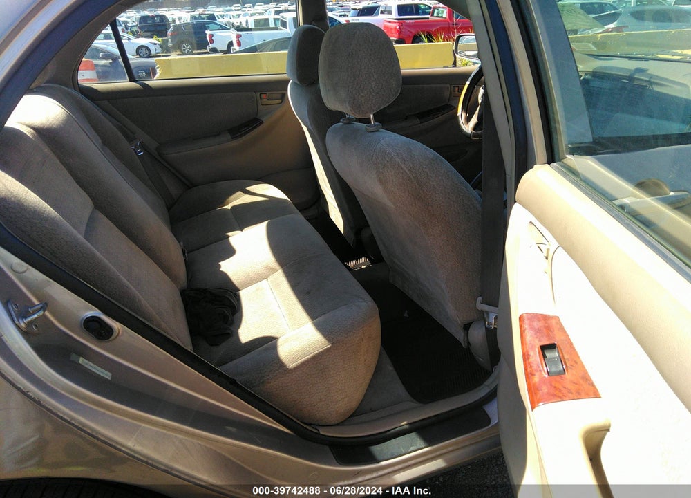 2003 TOYOTA COROLLA LE VIN: 2T1BR32E53C009277