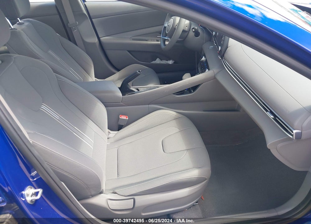 2023 HYUNDAI ELANTRA SEL VIN: KMHLM4AG5PU429010