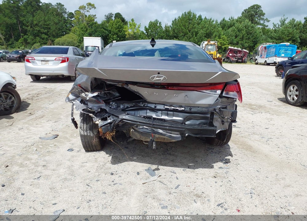 2023 HYUNDAI ELANTRA SEL VIN: KMHLS4AG7PU460717