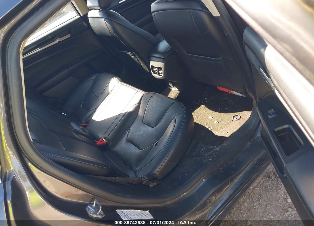 2019 FORD FUSION TITANIUM VIN: 3FA6P0D95KR241933