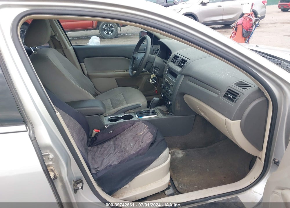 2010 FORD FUSION SE VIN: 3FAHP0HA3AR127392