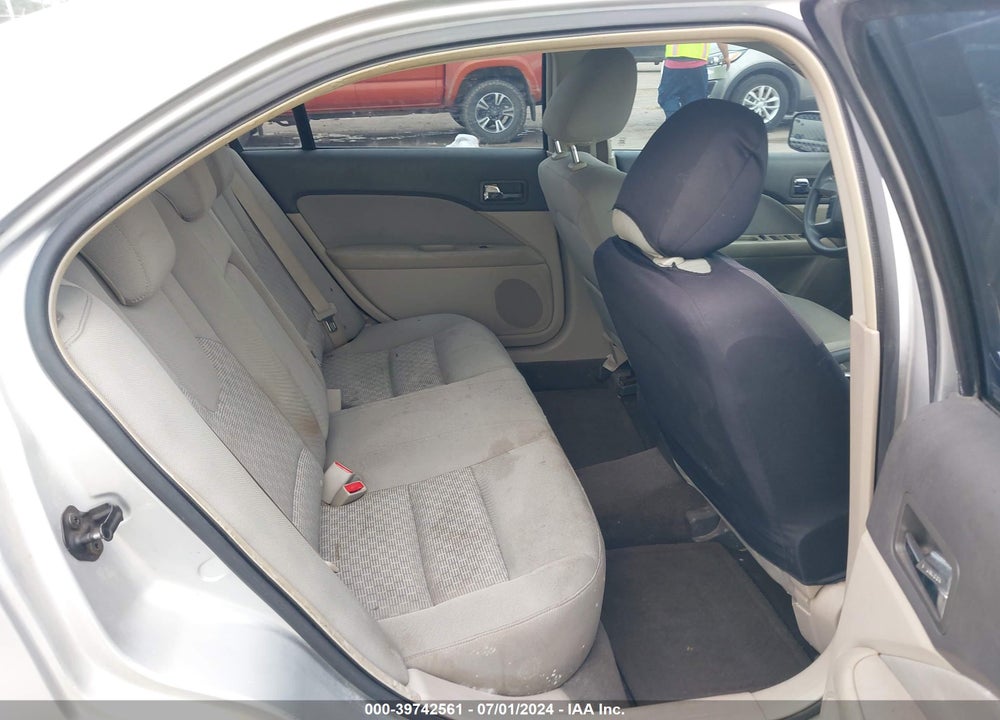 2010 FORD FUSION SE VIN: 3FAHP0HA3AR127392