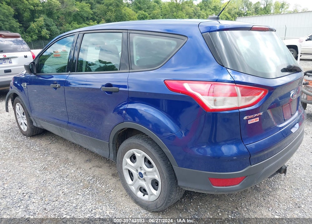 2015 FORD ESCAPE S VIN: 1FMCU0F75FUC41149