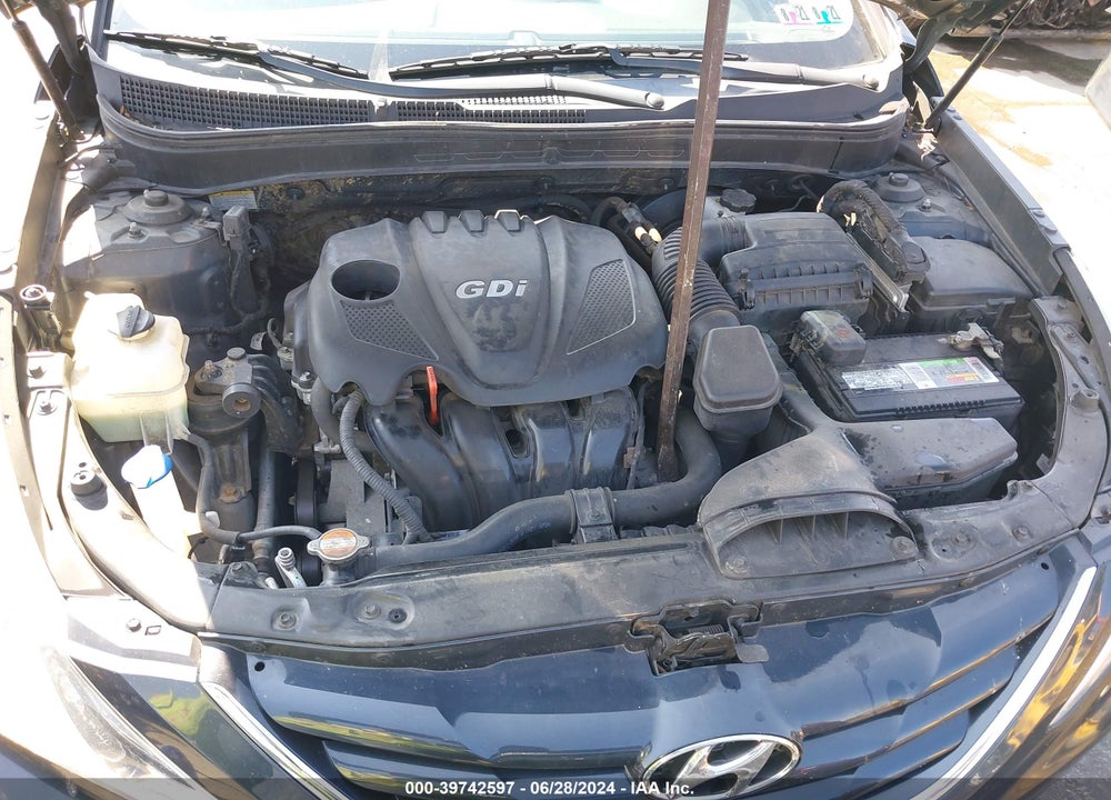 2011 HYUNDAI SONATA GLS VIN: 5NPEB4AC0BH283618