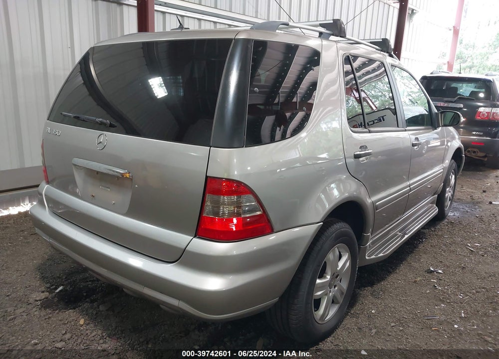 2005 MERCEDES-BENZ ML 350 4MATIC VIN: 4JGAB57E35A539108