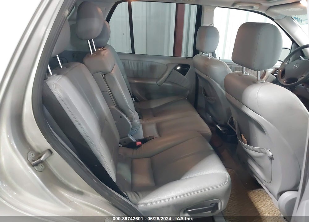 2005 MERCEDES-BENZ ML 350 4MATIC VIN: 4JGAB57E35A539108
