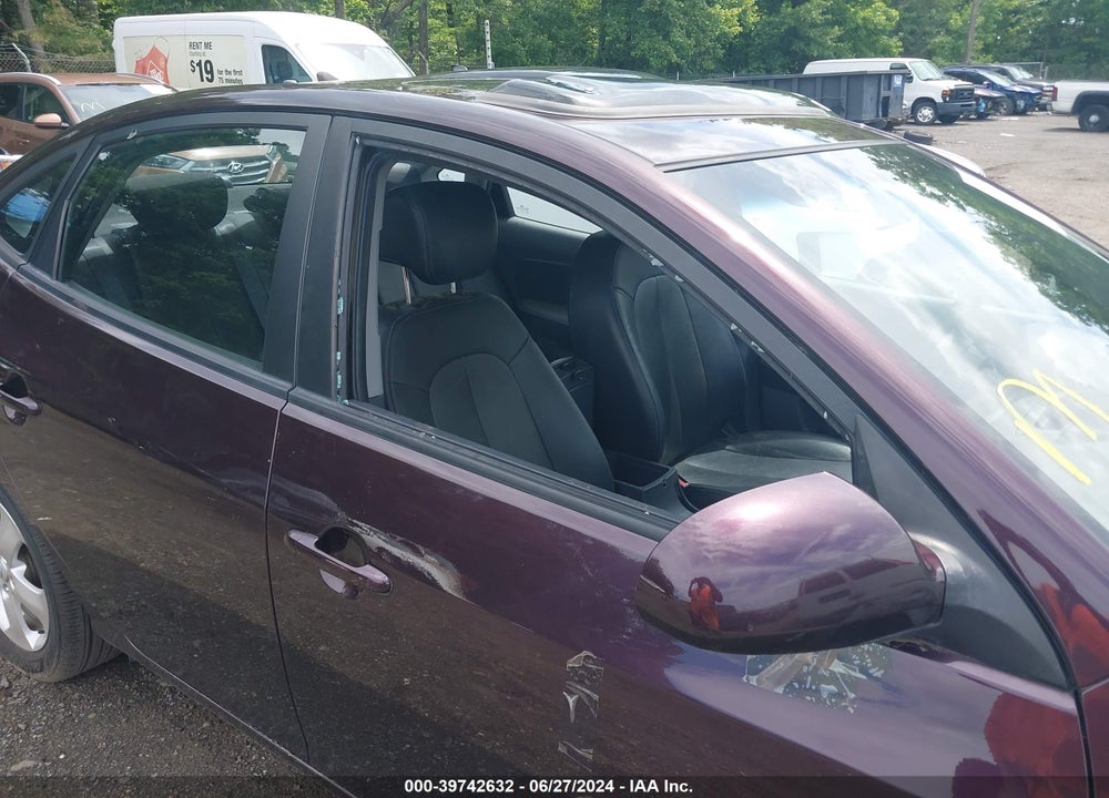 2009 HYUNDAI ELANTRA SE VIN: KMHDU46D69U656017