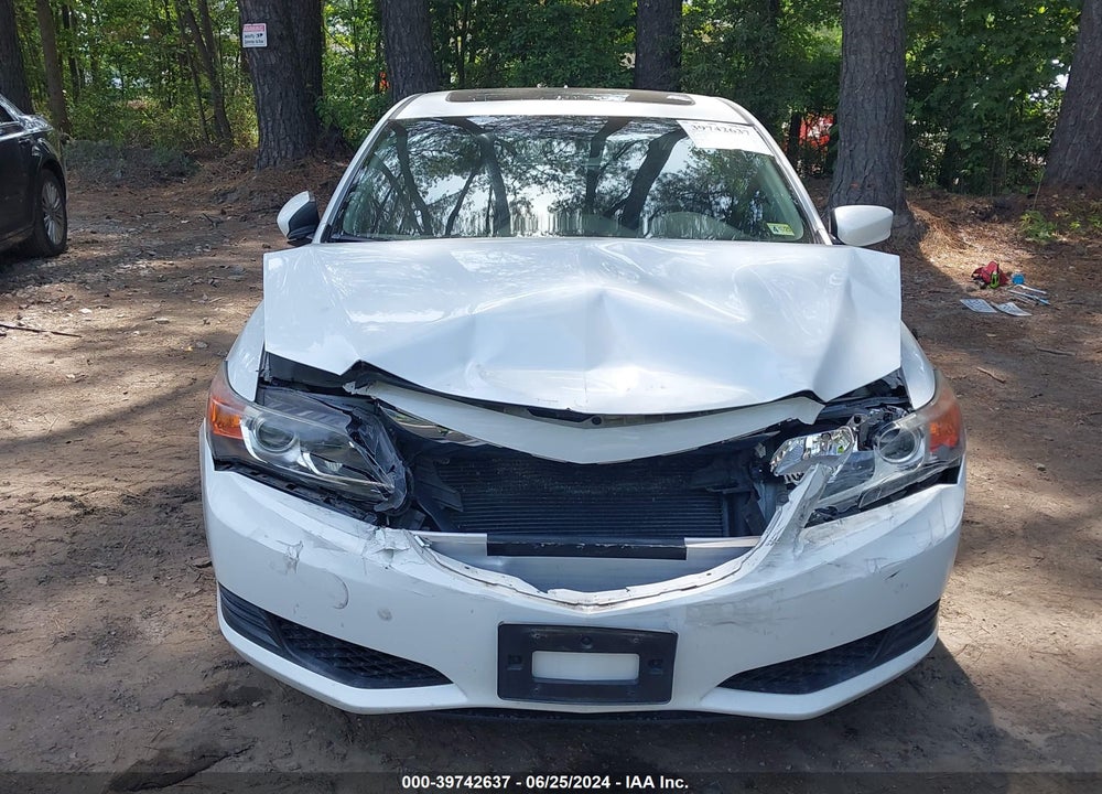 2013 ACURA ILX 2.0L VIN: 19VDE1F36DE021547
