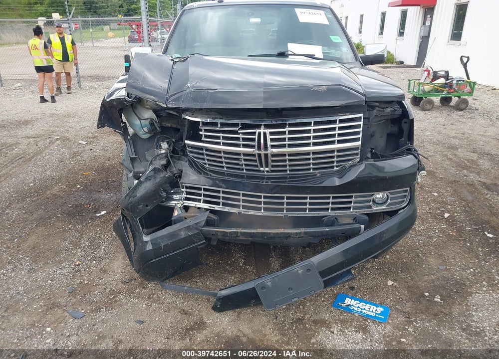 2013 LINCOLN NAVIGATOR L VIN: 5LMJJ3J58DEL04336