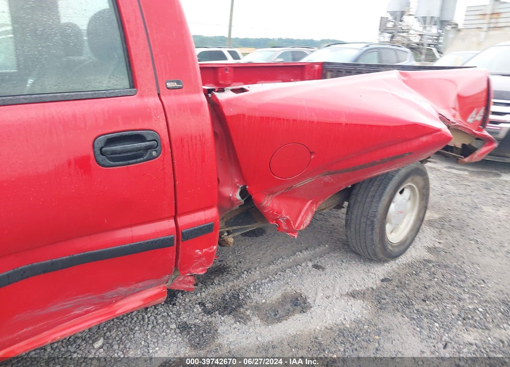 1999 GMC SIERRA 1500 SL VIN: 1GTEK14T4XE508656