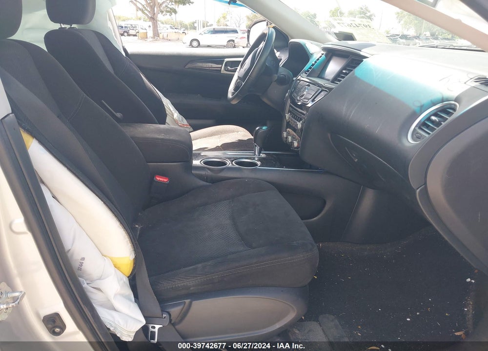 2015 NISSAN PATHFINDER PLATINUM/S/SL/SV VIN: 5N1AR2MN1FC621794