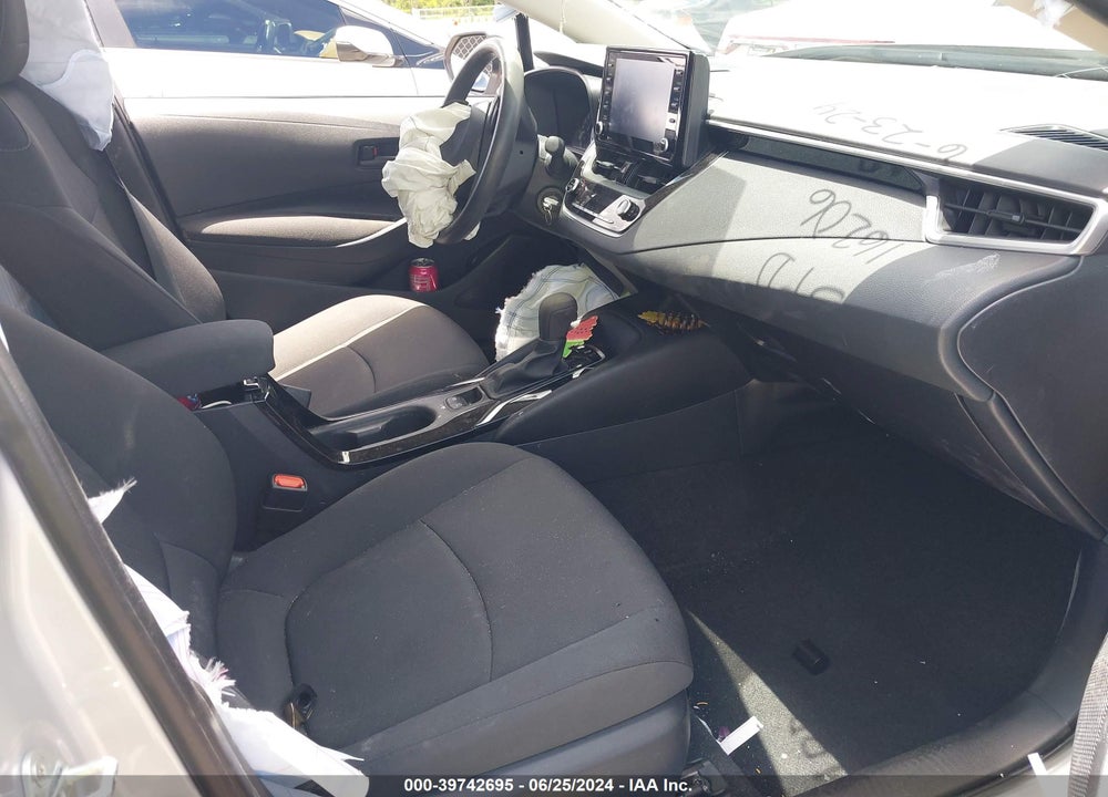2022 TOYOTA COROLLA LE VIN: 5YFEPMAE6NP389906