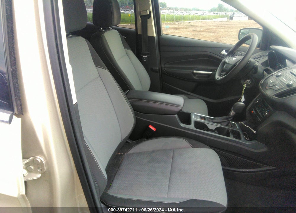 2017 FORD ESCAPE SE VIN: 1FMCU0GD3HUB61176