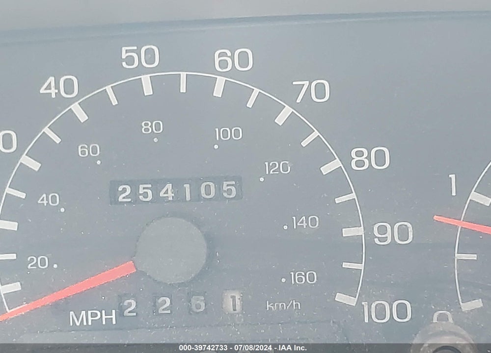 1999 FORD F-250 LARIAT/XL/XLT VIN: 1FTNX21F5XEC23647