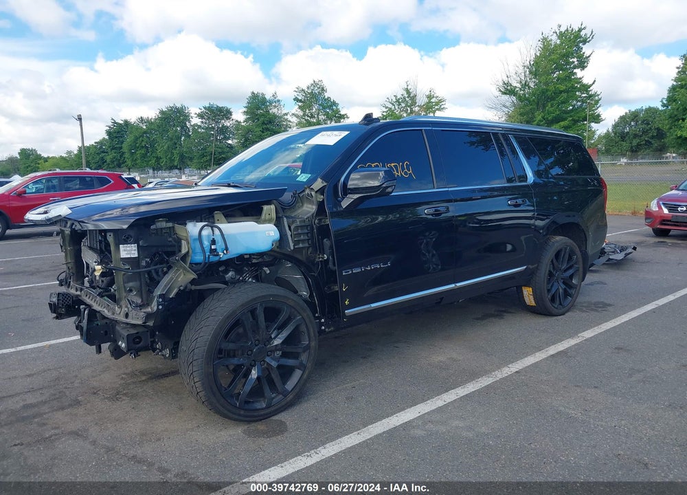 2022 GMC YUKON XL 4WD DENALI VIN: 1GKS2JKL3NR344154