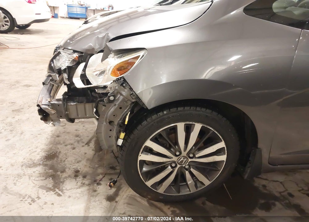 2015 HONDA FIT EX/EX-L VIN: 3HGGK5H80FM717456